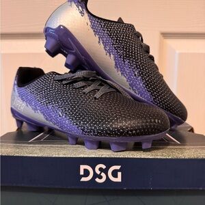 NIN DSG Speed Viper Soccer Cleats